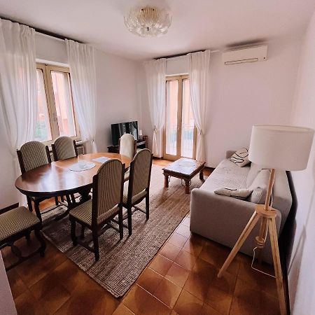 Apartment Al Lago, Тори дел Бенако Екстериор снимка
