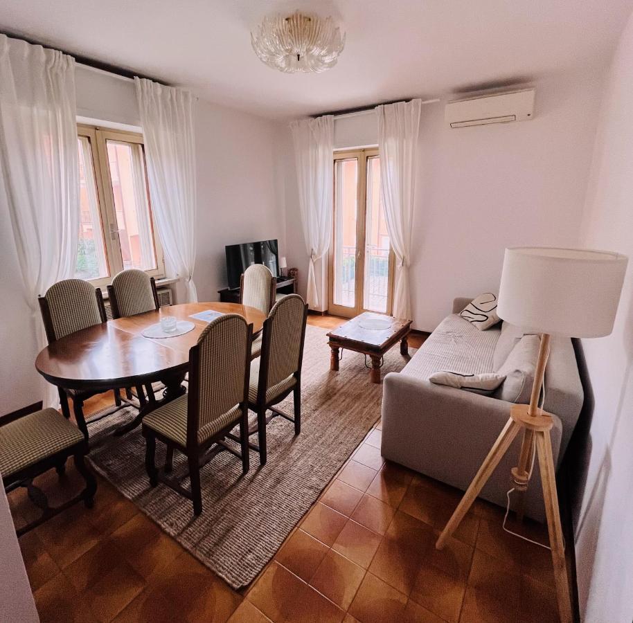 Apartment Al Lago, Тори дел Бенако Екстериор снимка