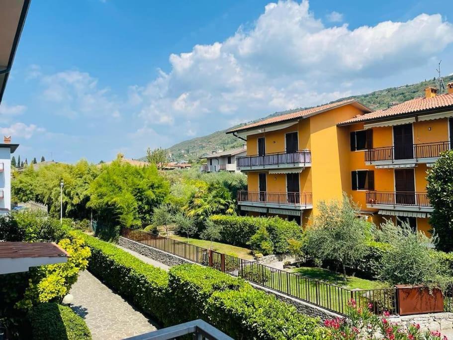 Apartment Al Lago, Тори дел Бенако Екстериор снимка